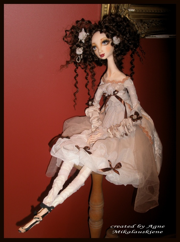 Copyright Alexandra Doll picture no. 2