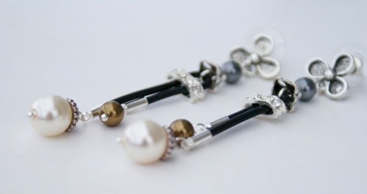 Earrings " magnet "