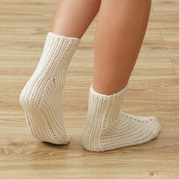 Cozy white socks (No.2) picture no. 2