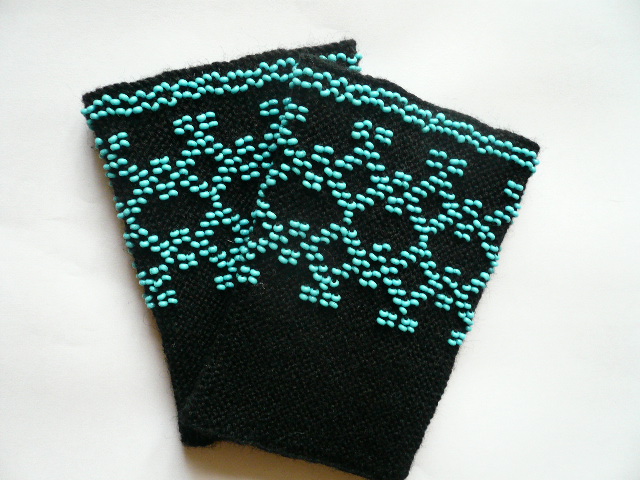 GP-398 black wristlets