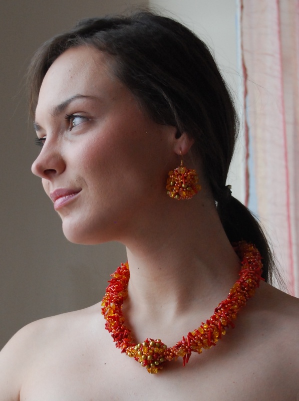 Necklace " Coral Estate "