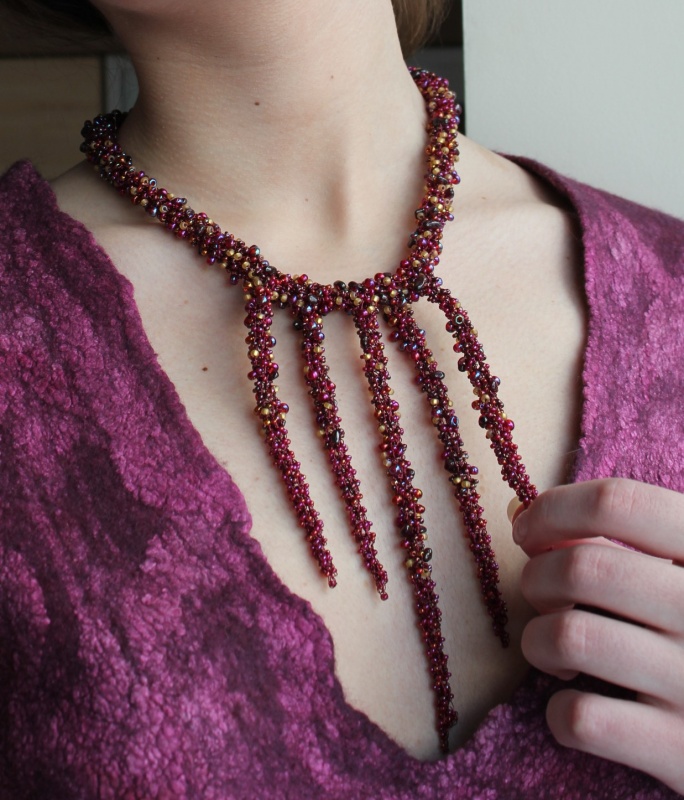 Necklace " Live " picture no. 2