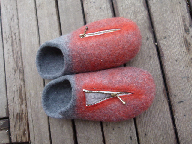 felted slippers male " thou hast brought me "