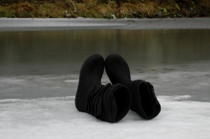 Black boots