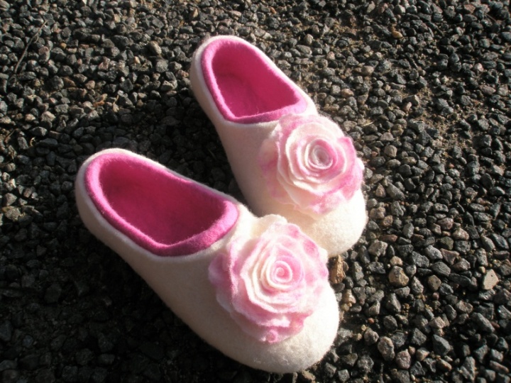 white panelyte