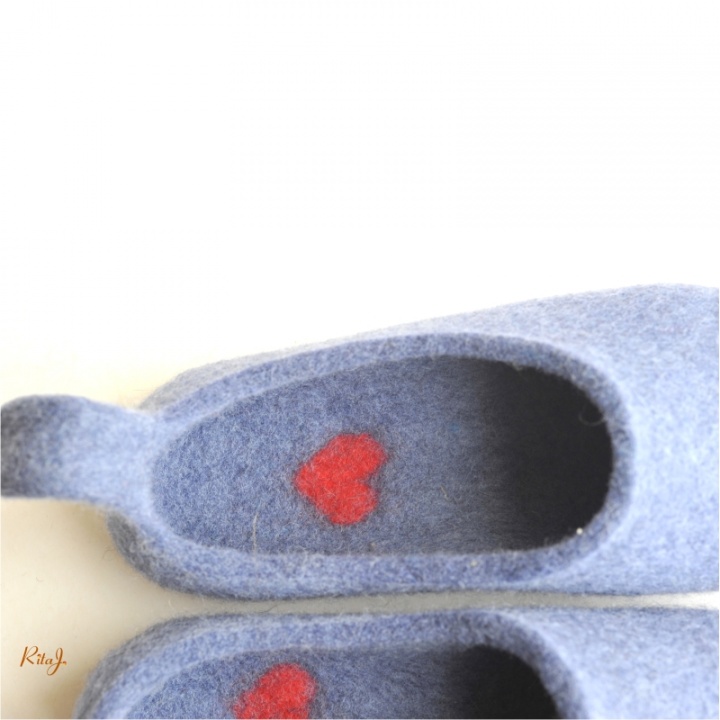 Veltos šlepetės/ Felted slippers Heart