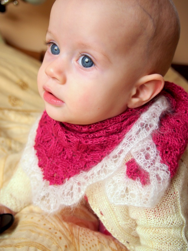 Kerchief girl (9-12 months) picture no. 2