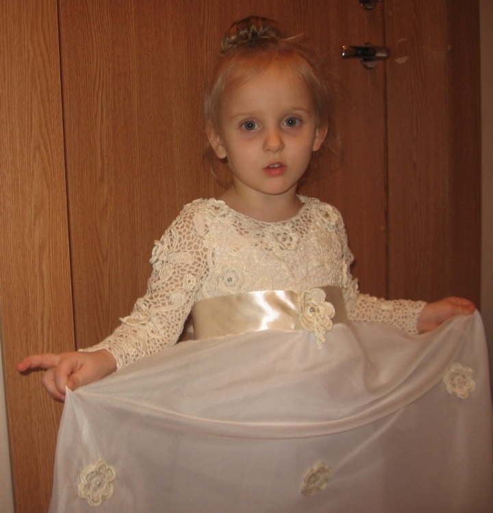 Vaikiška proginė suknelė