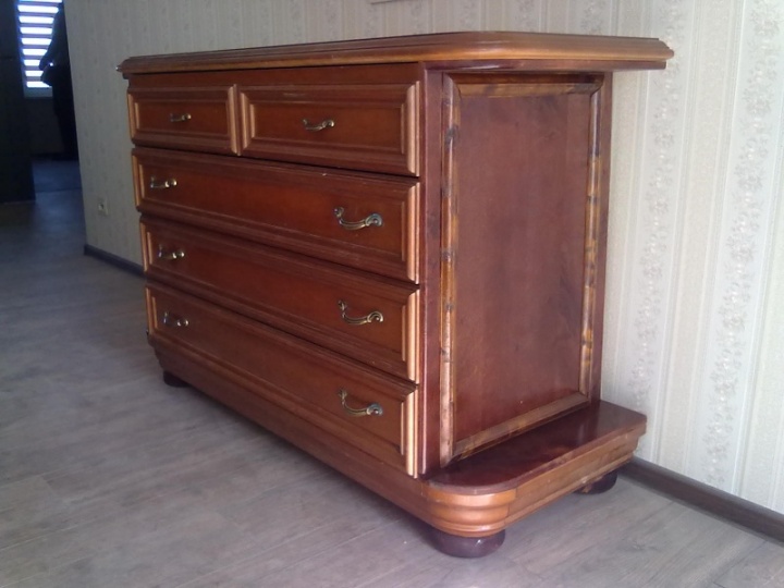 Restored ITALISKA chest of drawers. picture no. 2