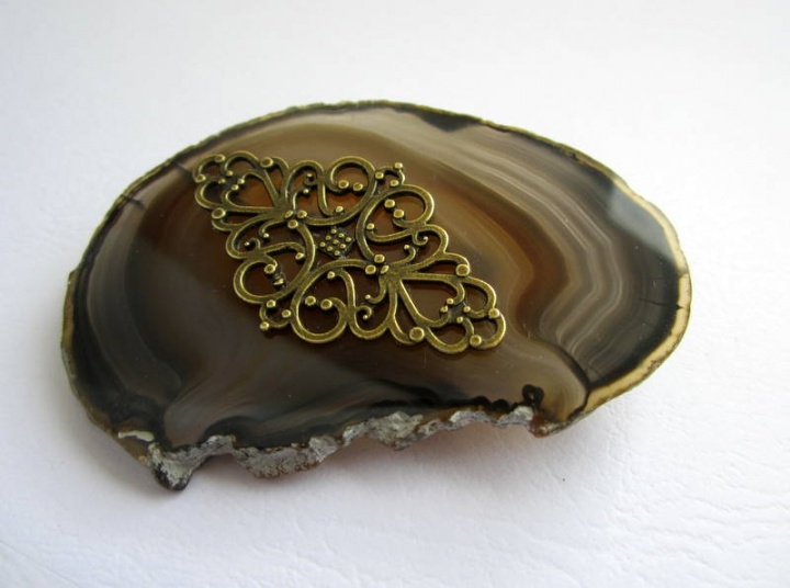 Brooch