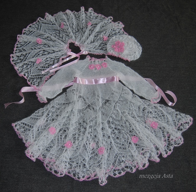 Christening gown with accessories
