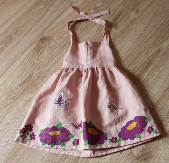 Childrens linen dress picture no. 2