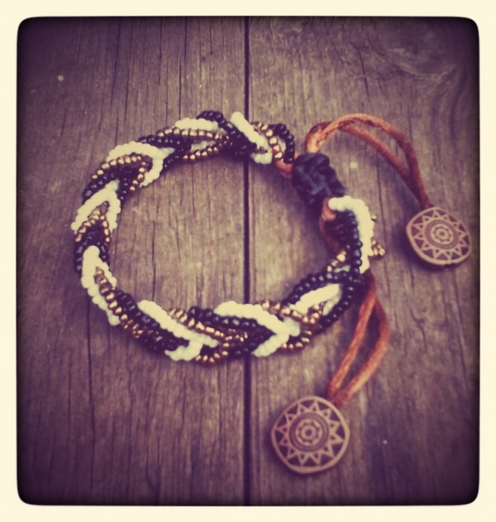 Bracelet of beads