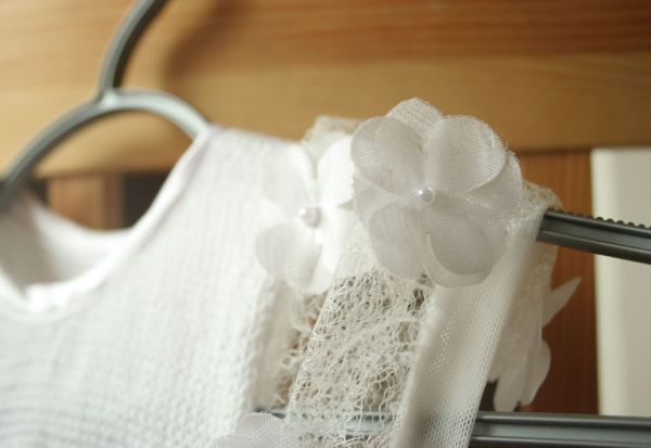 White ornate dress picture no. 2