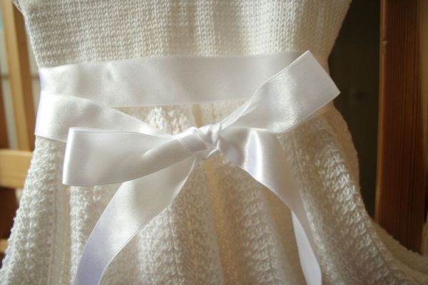 White ornate dress picture no. 3