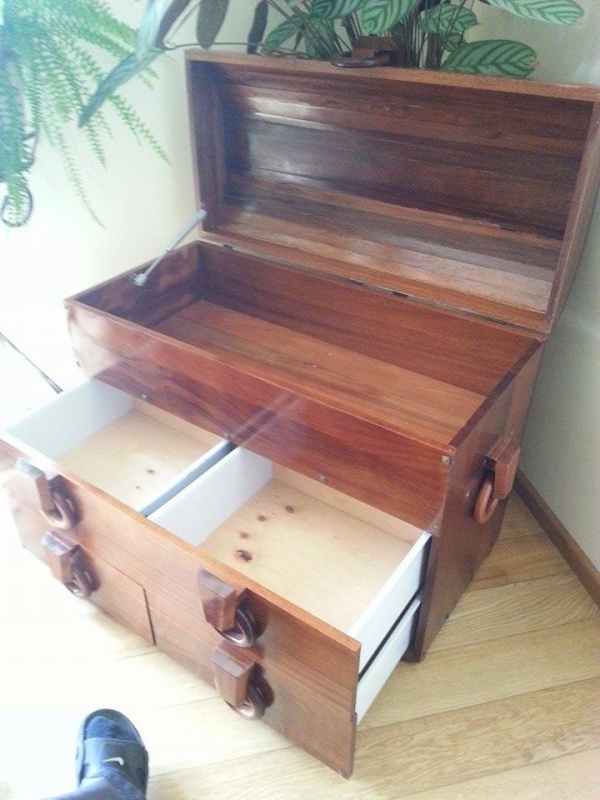 Chest-mahogany chest of drawers picture no. 3