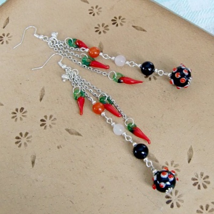 Earrings pepper
