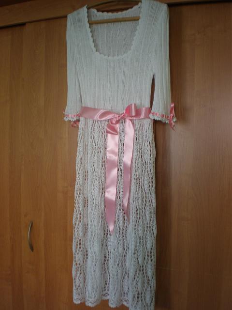 Knitted dress