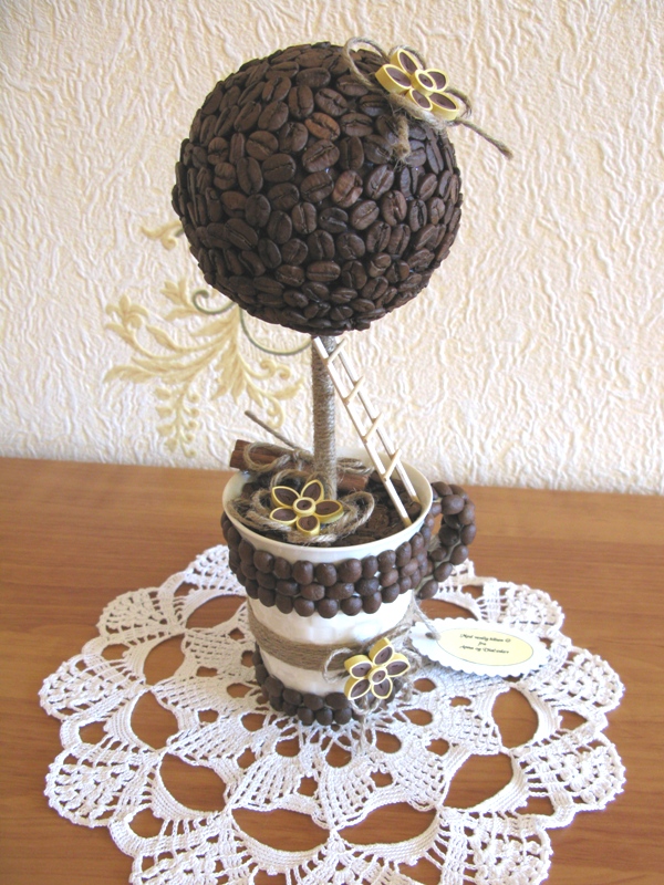 Coffee beans topiary / coffee tree