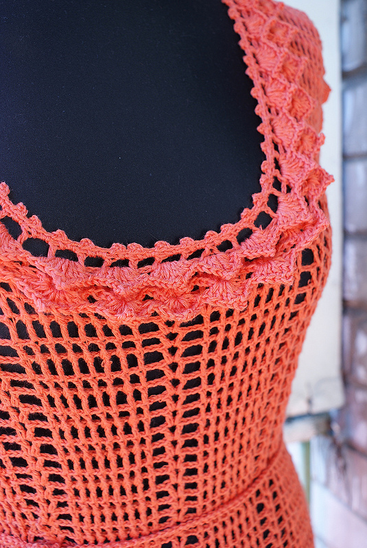 Crocheted dress Coral picture no. 2