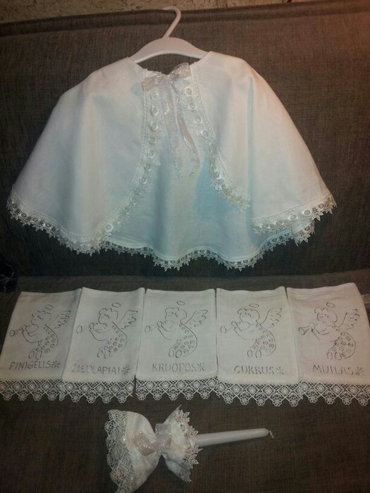 Robe of baptism and the gift bags picture no. 2