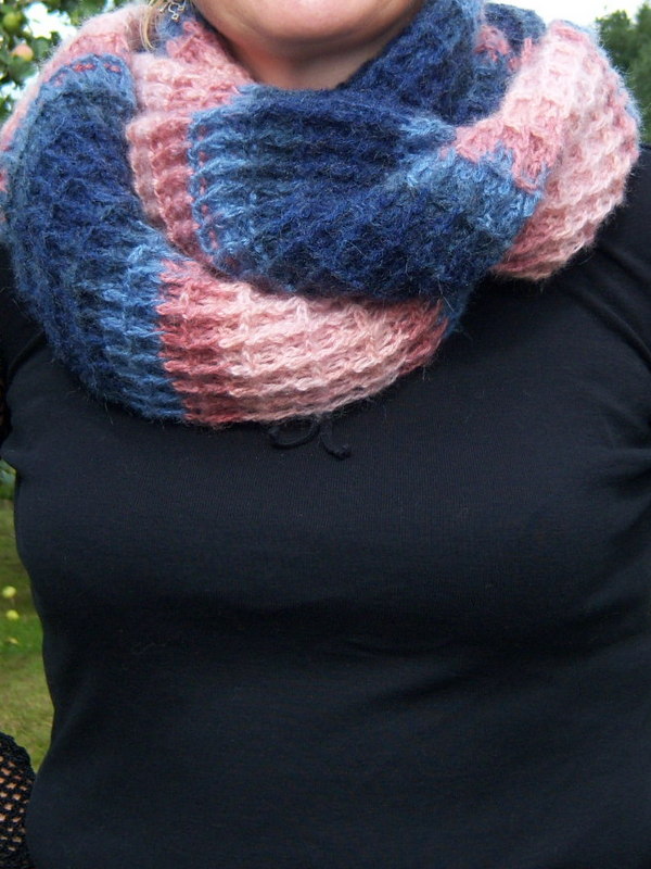 Annular Scarves picture no. 2