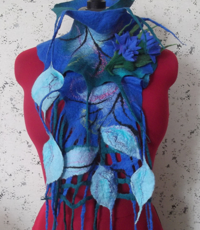 scarf with sage