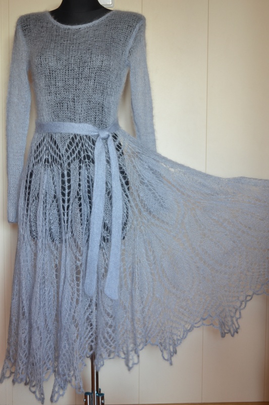 mocherine dress picture no. 2