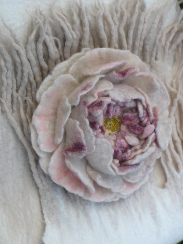 Country " Peony snow " picture no. 3