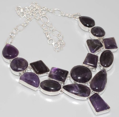 Necklace with amethyst