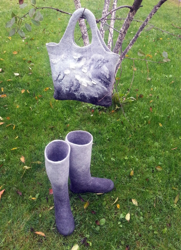 Gray felted
