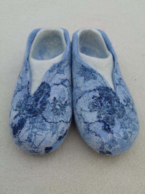 blue ladies slippers " creepers "