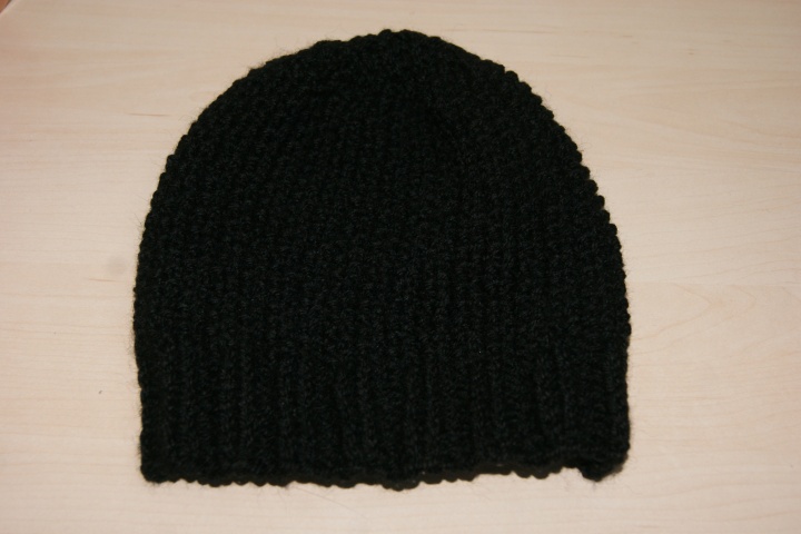 Black warm hat, beannie type picture no. 3