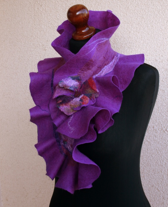 Purple flowers scarf ,, ,, picture no. 3
