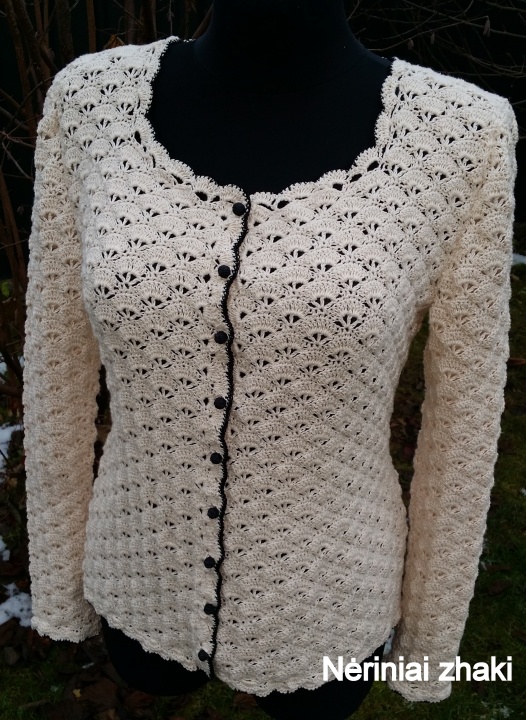 Crocheted Chanel style jacket picture no. 2