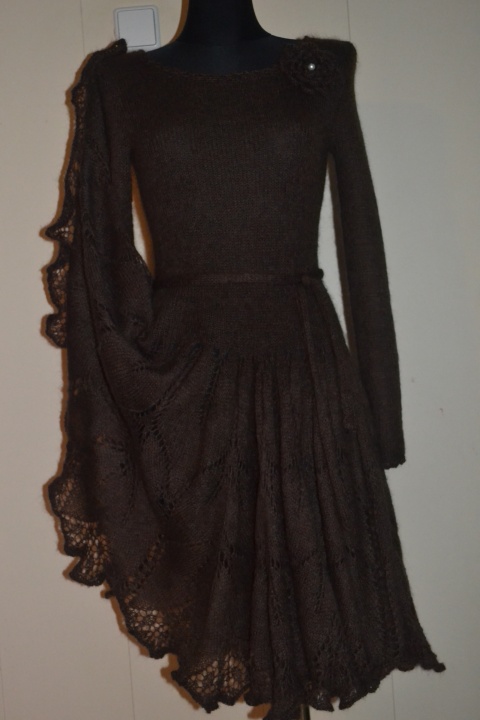 chocolate dress picture no. 3