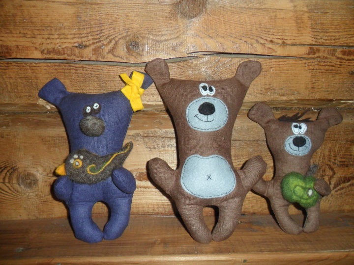 linen, woolen teddy bear