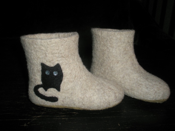 Boots indoor felted picture no. 2