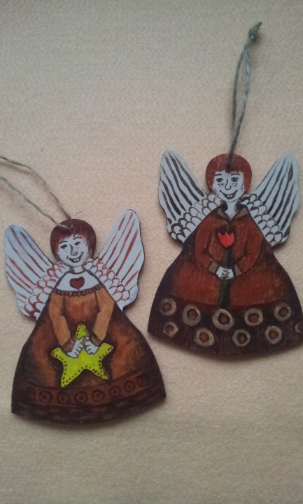 Wooden and ceramic angels ~ 10cm picture no. 2