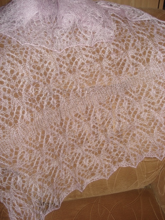 Lilac shawl
