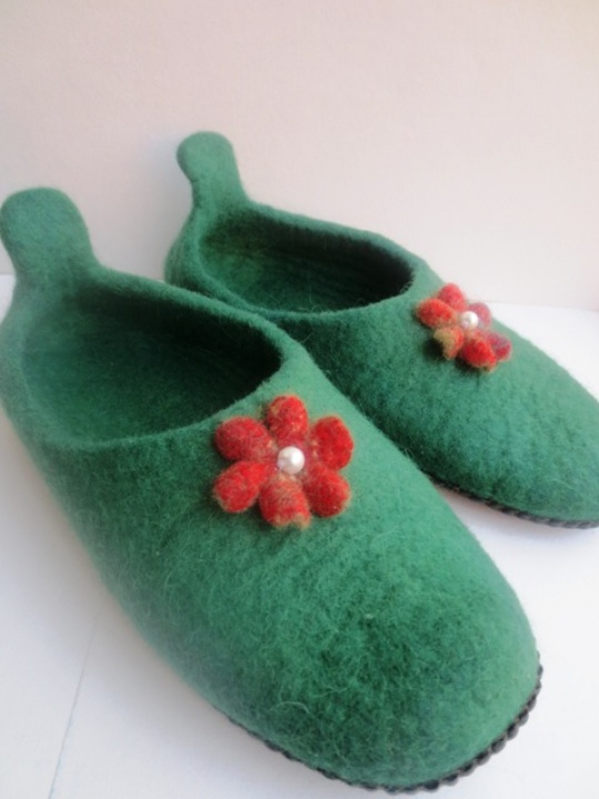 Slippers