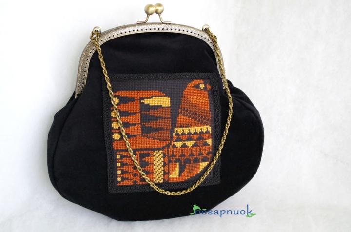 Bag with embroidered application