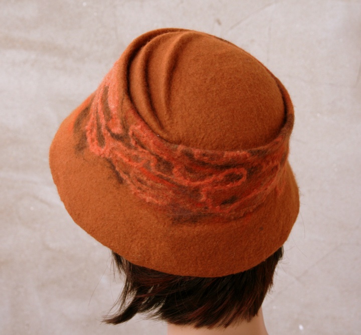 Caramel hat ,, ,, picture no. 2