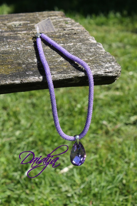 Purple necklace (tow) handiwork picture no. 3