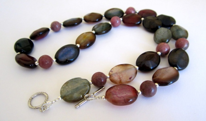 Agate necklace