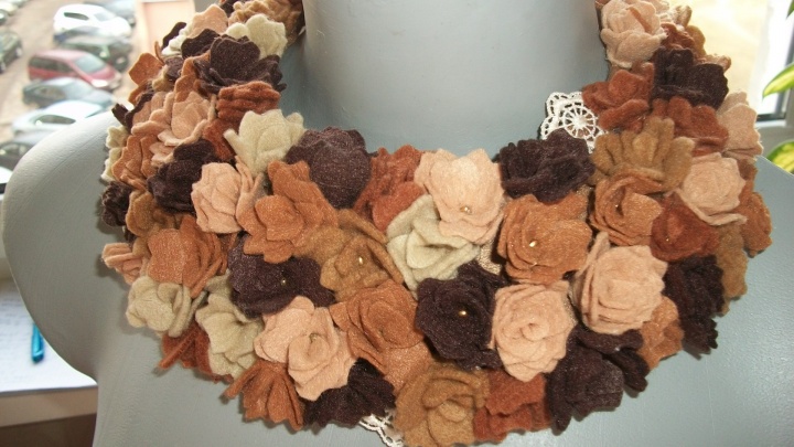In original necklace of synthetic felt