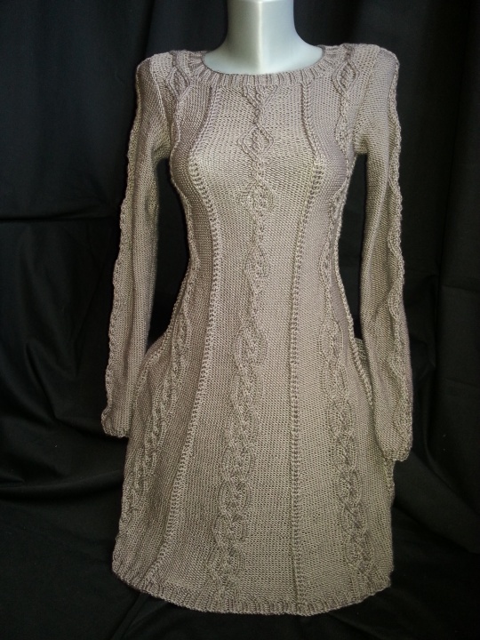 Knitted dress