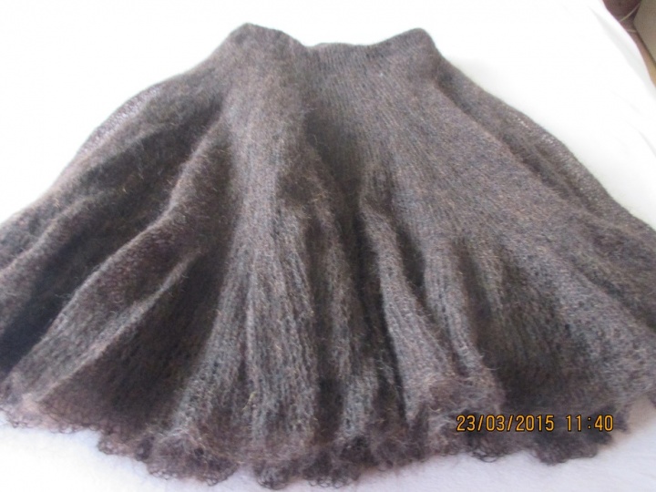 Blown mohair skirt