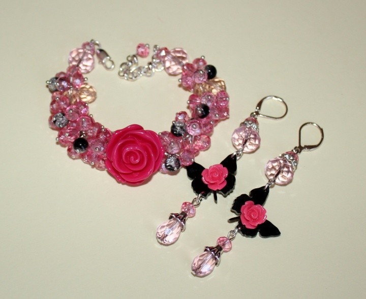 Set with butterflies 2