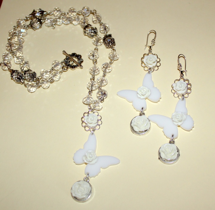 Set with butterflies 5